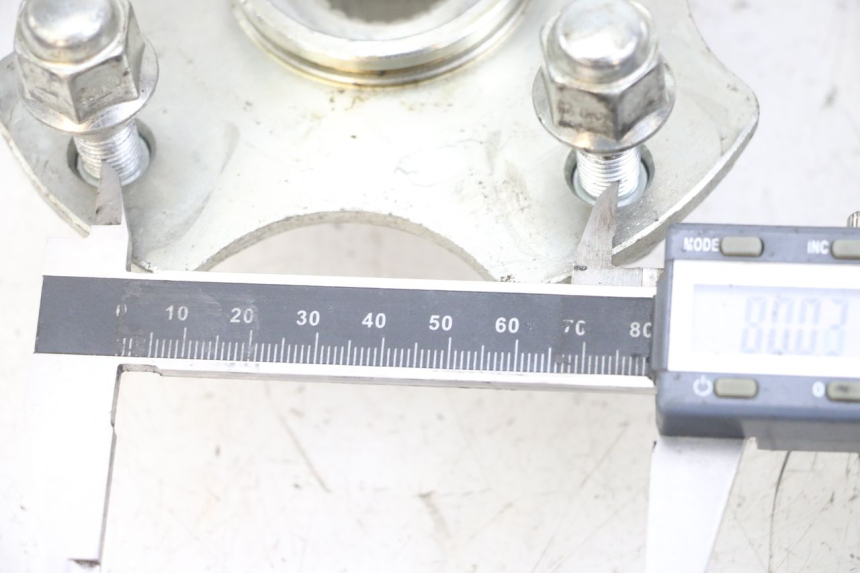 photo de MOYEU ROUE ARRIERE HYTRACK ST 170 (2020 - 2024) - Zoom état d’usage