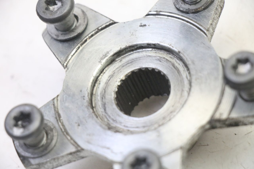 photo de MOYEU ROUE ARRIERE APRILIA SXR 50 (2021 - 2023) - Zoom état d’usage