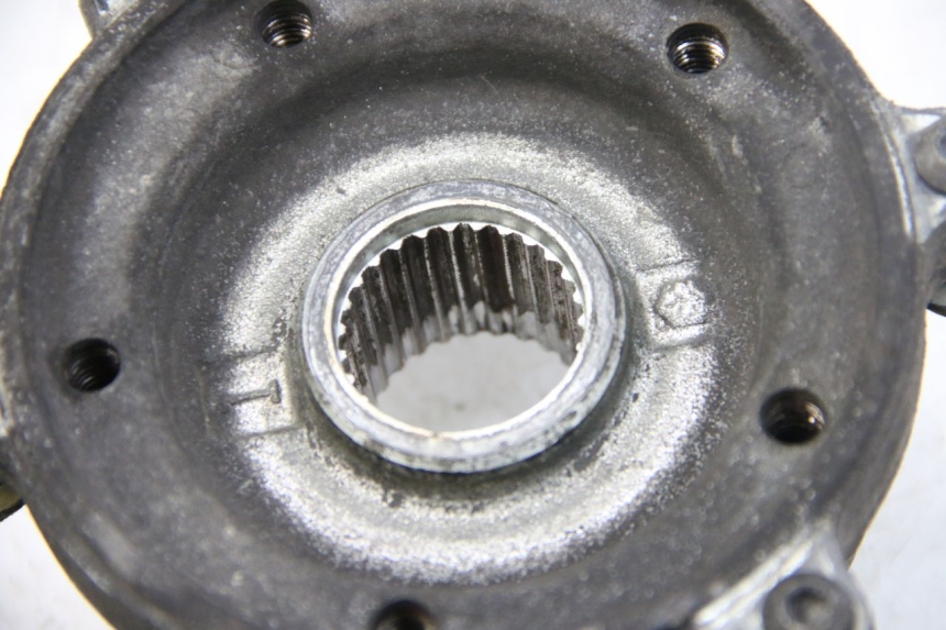 photo de MOYEU ROUE ARRIERE PIAGGIO VESPA GRANTURISMO 125 (2003 - 2007) - Zoom état d’usage