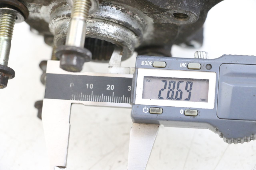 photo de MOYEU ROUE ARRIERE PIAGGIO X9 125 (2000 - 2003) - Détail de la pièce