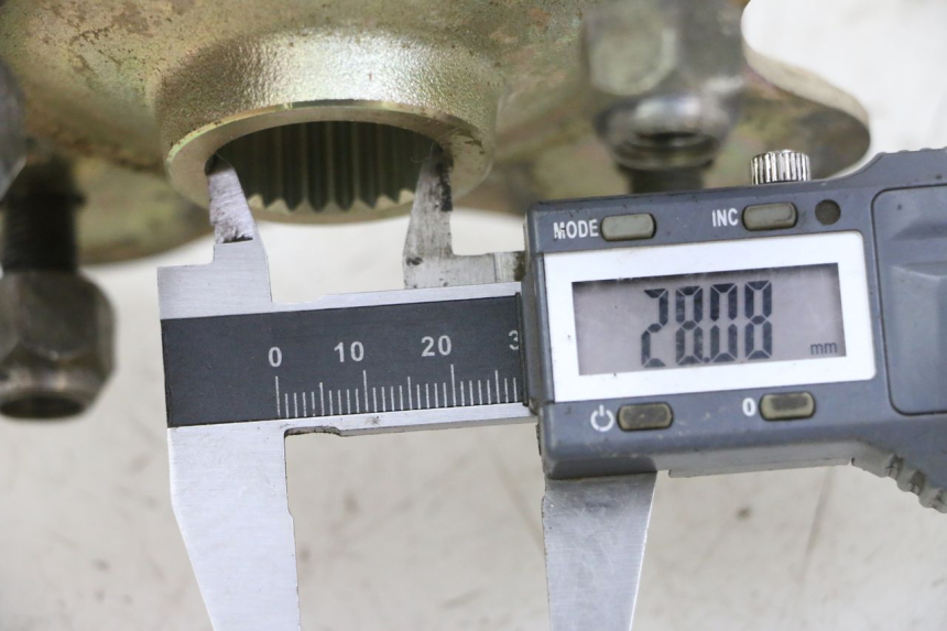 photo de MOYEU ROUE ARRIERE YAMAHA YFM BRUIN 350 (2003 - 2009) - Détail de la pièce