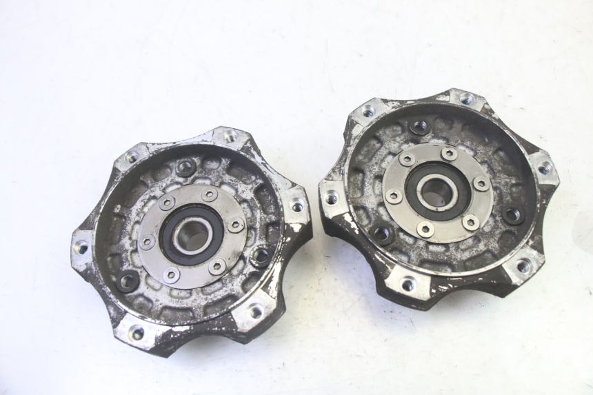 photo de MOYEU ROUE AVANT QUADRO 4 4D 350 (2015 - 2018) - Vue principale