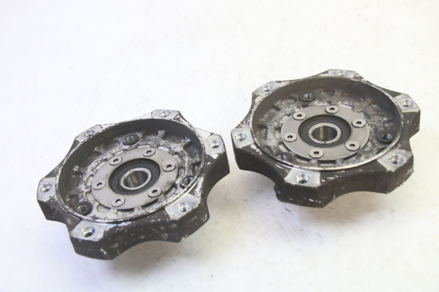 photo de MOYEU ROUE AVANT QUADRO 4 4D 350 (2015 - 2018) - Détail de la pièce