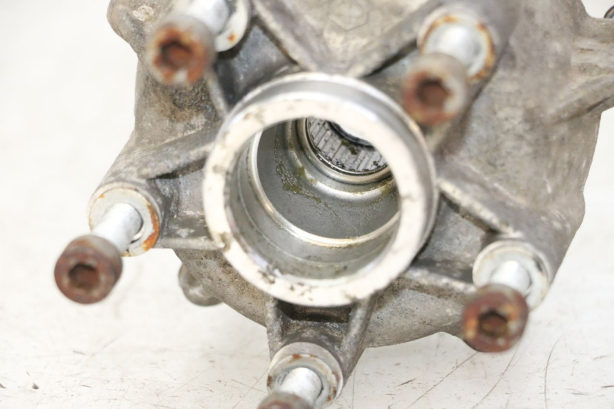 photo de MOYEU ROUE AVANT PIAGGIO LXV 4T 50 (2009 - 2013) - Autre angle de vue