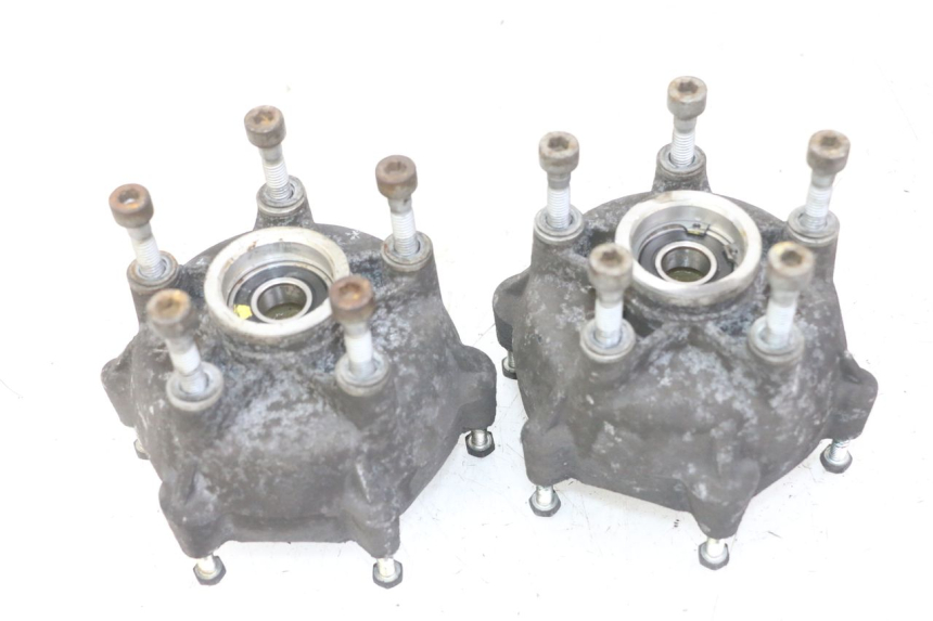 photo de MOYEU ROUE AVANT PIAGGIO MP3 LT 300 (2010 - 2016) - Vue d’ensemble