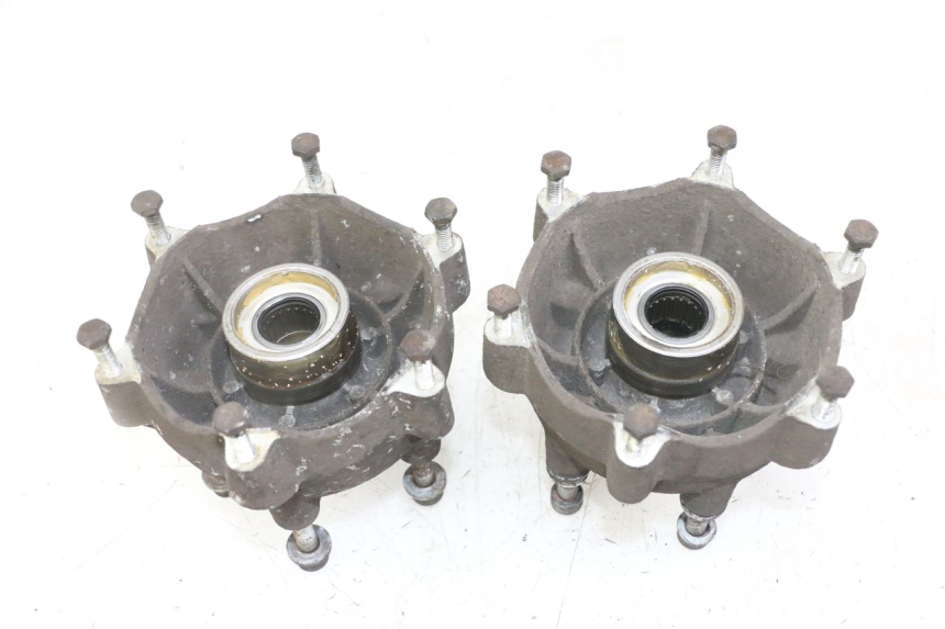 photo de MOYEU ROUE AVANT PIAGGIO MP3 LT 400 (2007 - 2012) - Points de fixation