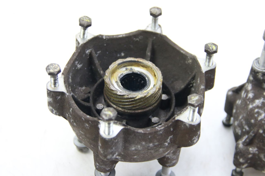 photo de MOYEU ROUE AVANT PIAGGIO MP3 125 (2006 - 2014) - Détail de la pièce