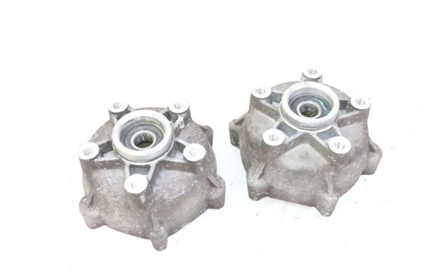 photo de MOYEU ROUE AVANT PIAGGIO MP3 500 (2014 - 2017) - Détail de la pièce