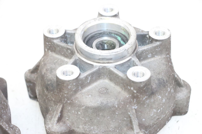 photo de MOYEU ROUE AVANT PIAGGIO MP3 500 (2014 - 2017) - Points de fixation