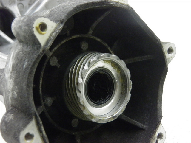 photo de MOYEU ROUE AVANT PIAGGIO MP3 RL 125 (2008 - 2009) - Détail de la pièce