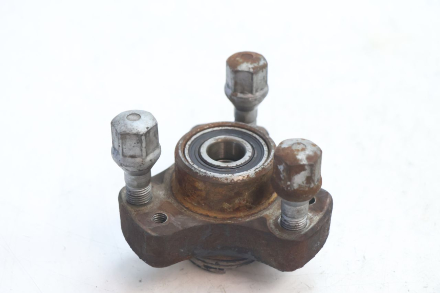 photo de MOYEU ROUE AVANT PEUGEOT SPEEDFIGHT LC 50 (1996 - 2002) - Autre angle de vue