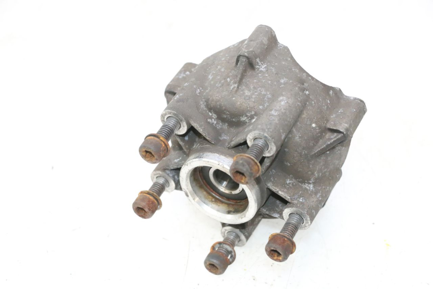 photo de MOYEU ROUE AVANT PIAGGIO VESPA LX 2T 50 (2005 - 2013) - Autre angle de vue