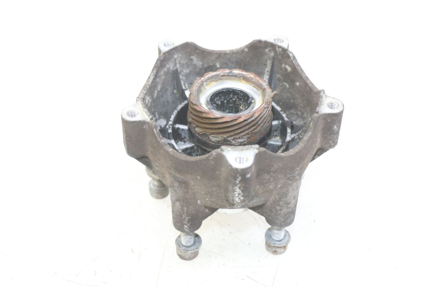 photo de MOYEU ROUE AVANT PIAGGIO VESPA LXV 125 (2006 - 2009) - Détail de la pièce