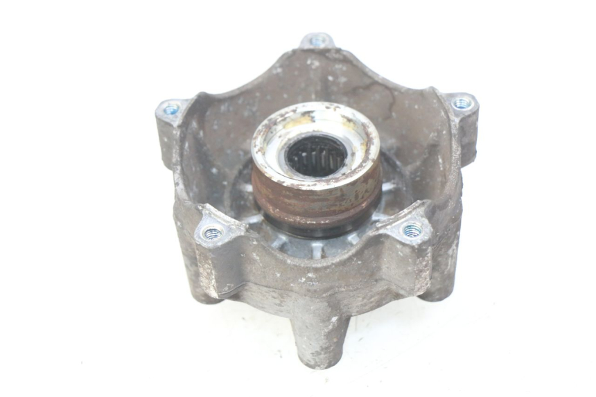 photo de MOYEU ROUE AVANT PIAGGIO VESPA PRIMAVERA 2T 50 (2013 - 2018) - Gros plan technique