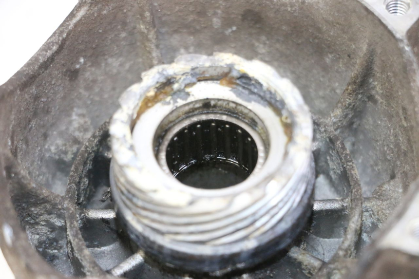 photo de MOYEU ROUE AVANT PIAGGIO VESPA S 2T 50 (2007 - 2014) - Détail de la pièce