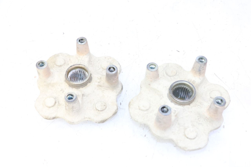 photo de MOYEU ROUE AVANT YAMAHA YFM BRUIN 350 (2003 - 2009) - Gros plan technique