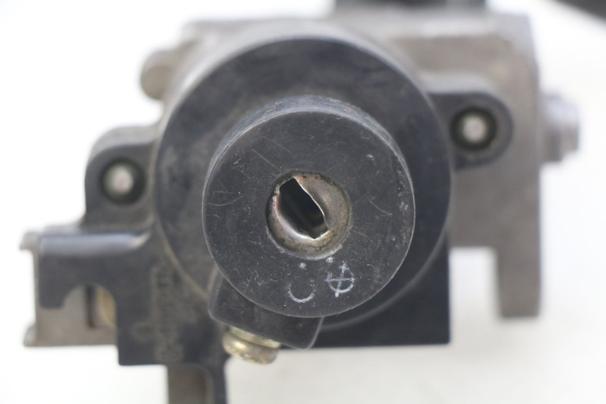 photo de NEIMAN PEUGEOT KISBEE 4T 50 (2010 - 2017) - État de surface