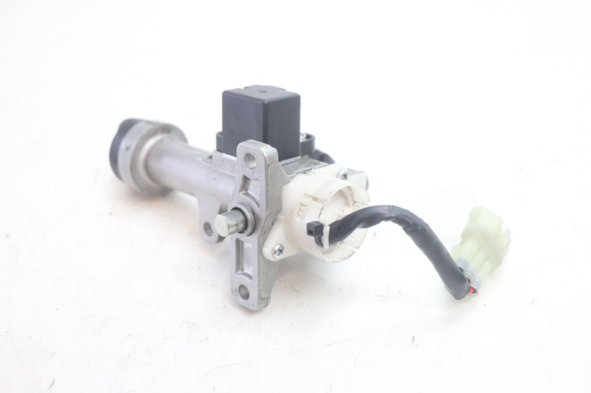 photo de NEIMAN PIAGGIO MP3 HPE 530 (2022 - 2026) - Vue d’ensemble