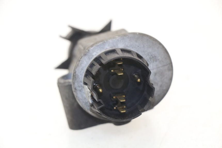 photo de NEIMAN PEUGEOT SPEEDFIGHT LC 50 (1996 - 2002) - Gros plan technique