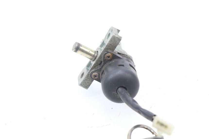 photo de NEIMAN MBK STUNT NAKED 50 (2004 - 2018) - Autre angle de vue