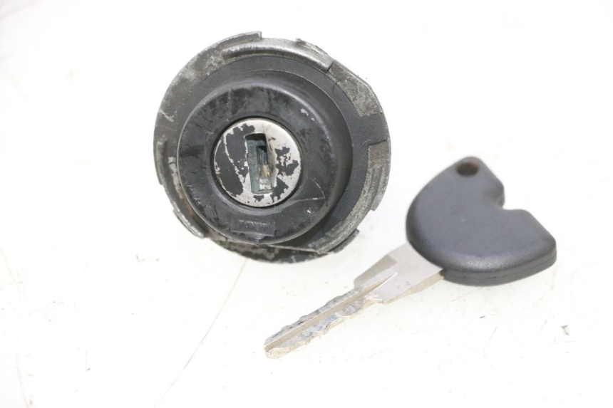 photo de NEIMAN PIAGGIO VESPA LX 2T 50 (2005 - 2013) - Vue principale