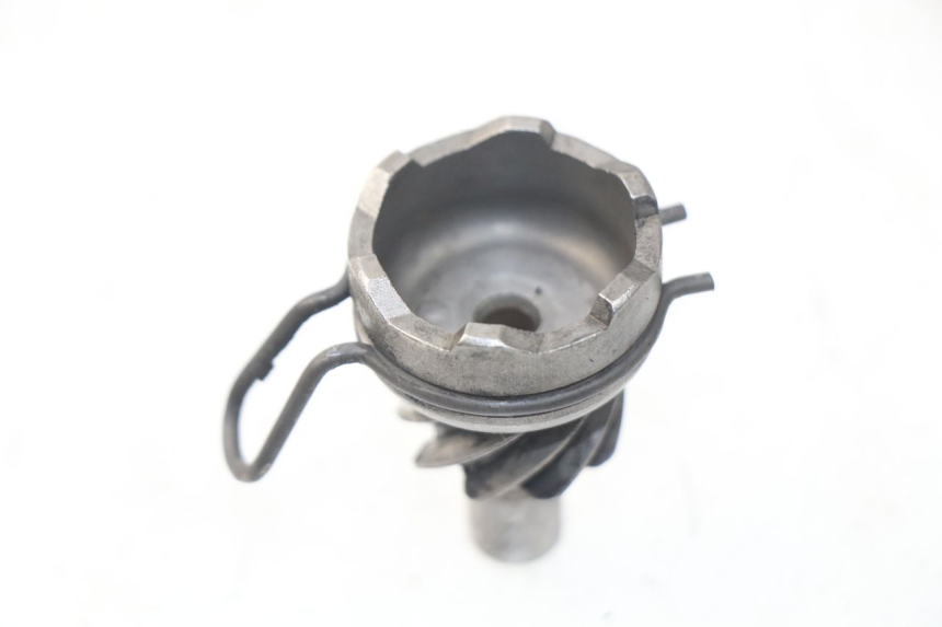 photo de NOIX KICK APRILIA SR 2T 50 (2012 - 2017) - Autre angle de vue