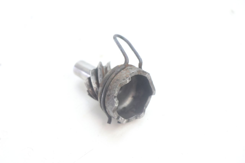 photo de NOIX KICK PIAGGIO ZIP 4T 50 (2006 - 2017) - Autre angle de vue