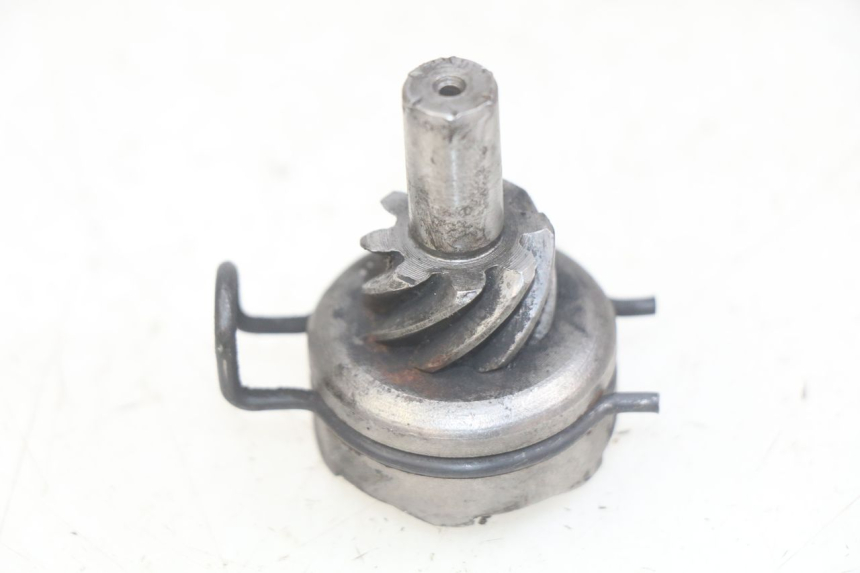 photo de NOIX KICK UNIVERSAL BIKE ZN50QT-11B 50 (2018 - 2021) - Zoom état d’usage