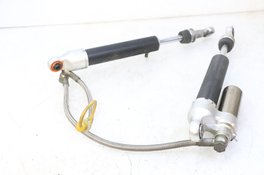 photo de PAIRE AMORTISSEUR ARRIERE QUADRO 4 4D 350 (2015 - 2018) - Pièce contrôlée