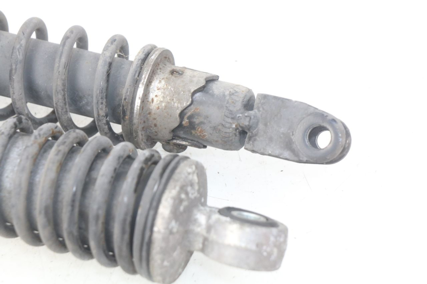 photo de PAIRE AMORTISSEUR ARRIERE SUZUKI BURGMAN 125 (2007 - 2014) - Gros plan technique