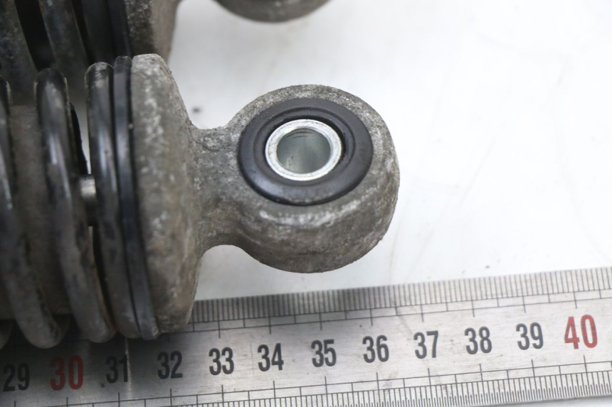 photo de PAIRE AMORTISSEUR ARRIERE SUZUKI BURGMAN 125 (2007 - 2014) - Autre angle de vue