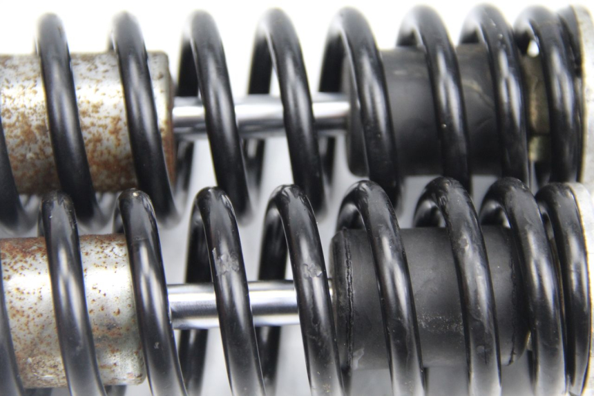 photo de PAIRE AMORTISSEUR ARRIERE JMSTAR CJ12M 125 (2005 - 2007) - Zoom état d’usage