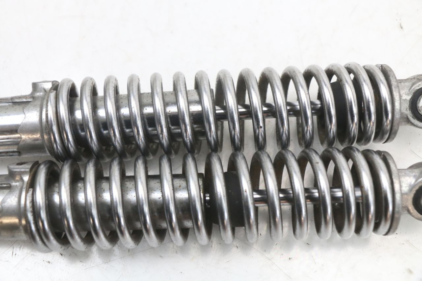 photo de PAIRE AMORTISSEUR ARRIERE SUZUKI GSX E 250 (1982 - 1983) - Vue d’ensemble