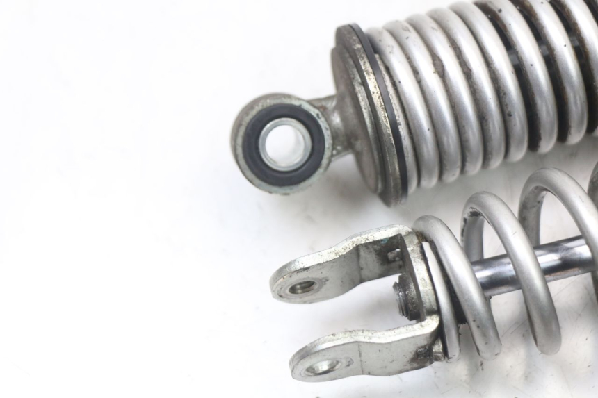 photo de PAIRE AMORTISSEUR ARRIERE HONDA PCX (JF28) 125 (2009 - 2011) - Gros plan technique