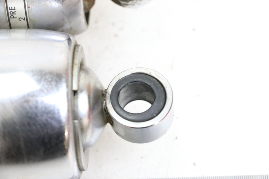 photo de PAIRE AMORTISSEUR ARRIERE HONDA VT C2 SHADOW 750 (1997 - 2001) - Zoom état d’usage
