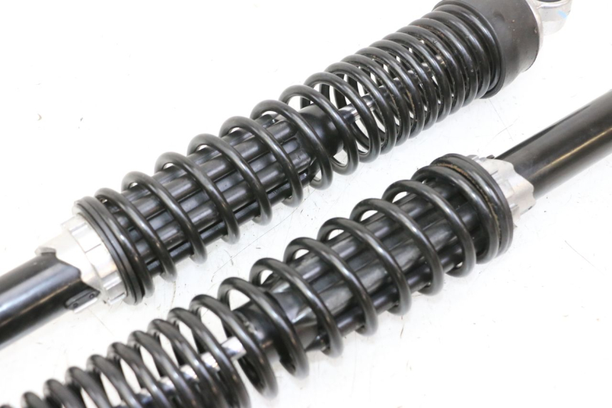 photo de PAIRE AMORTISSEUR ARRIERE PIAGGIO MP3 HPE 310 (2024 - 2025) - Pièce contrôlée