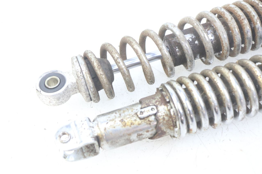 photo de PAIRE AMORTISSEUR ARRIERE SELECT UP OCTALIS 125 (2007 - 2012) - Gros plan technique