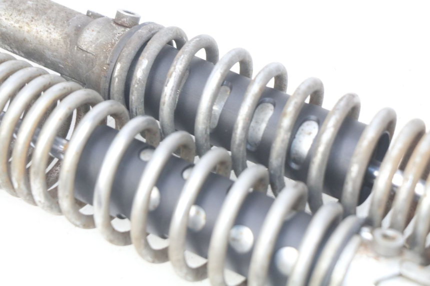 photo de PAIRE AMORTISSEUR ARRIERE KYMCO PEOPLE 250 (2004 - 2008) - Points de fixation