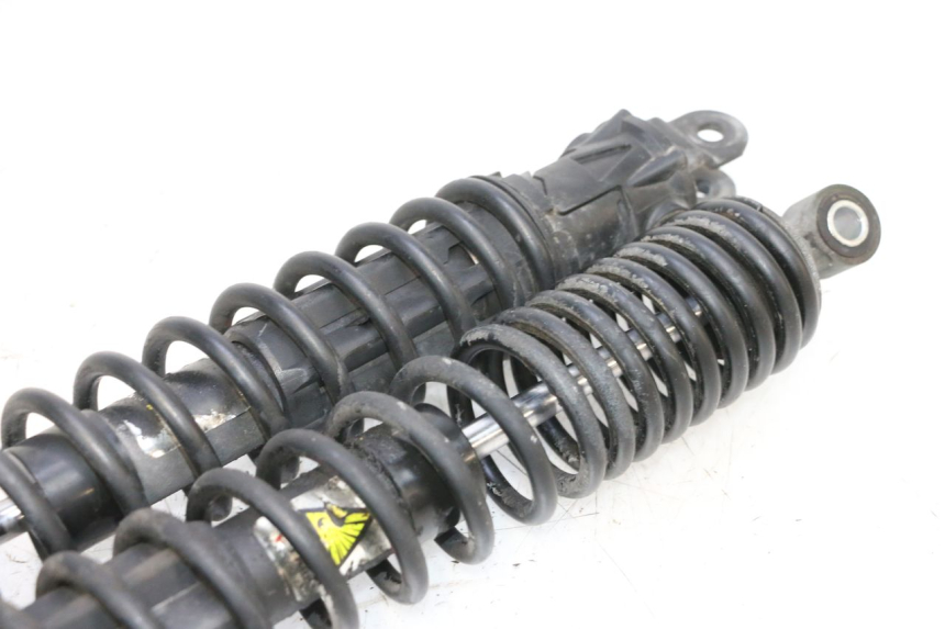 photo de PAIRE AMORTISSEUR ARRIERE PEUGEOT SATELIS COMPRESSOR K15 125 (2006 - 2009) - État de surface