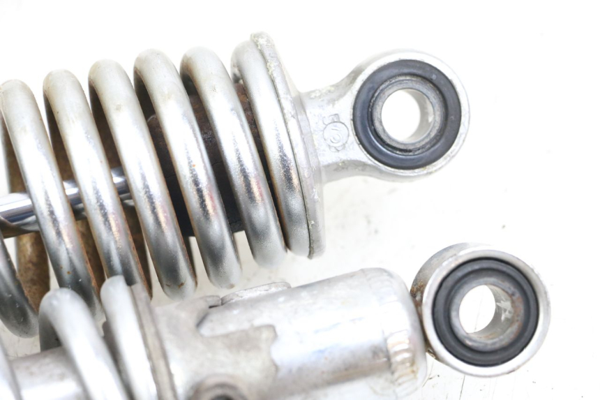 photo de PAIRE AMORTISSEUR ARRIERE SUZUKI VL INTRUDER 125 (2004 - 2007) - Autre angle de vue