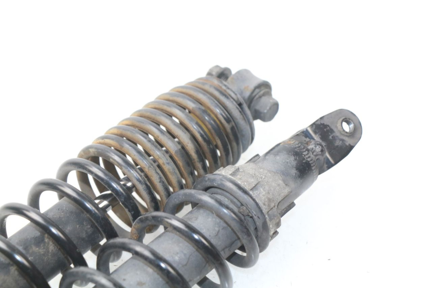 photo de PAIRE AMORTISSEUR ARRIERE YAMAHA X-MAX XMAX 125 (2010 - 2013) - Gros plan technique