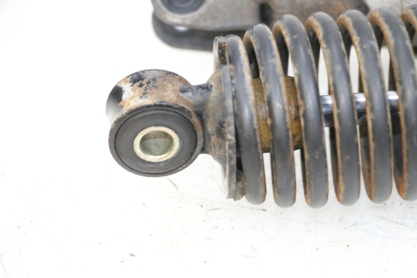 photo de PAIRE AMORTISSEUR ARRIERE YAMAHA X-MAX XMAX 125 (2010 - 2013) - Points de fixation