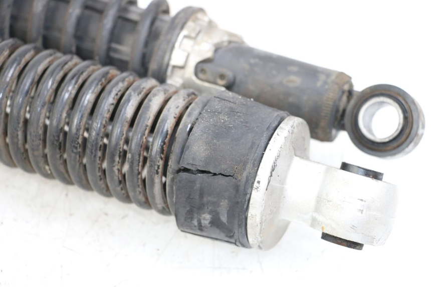 photo de PAIRE AMORTISSEUR ARRIERE PIAGGIO X10 125 (2012 - 2017) - État de surface