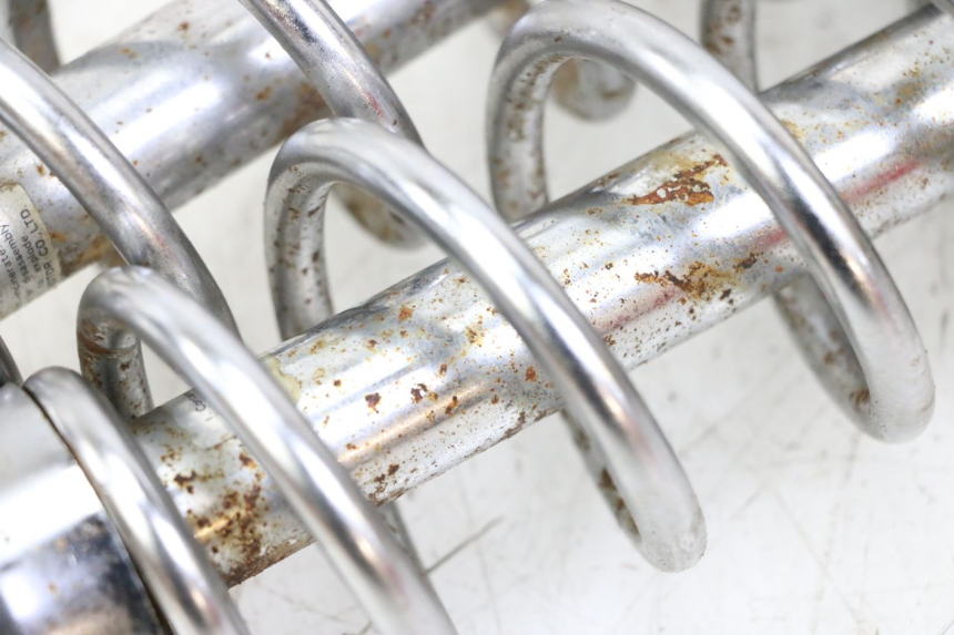 photo de PAIRE AMORTISSEUR ARRIERE YAMAHA XV VIRAGO 535 (1988 - 2004) - Détails caractéristiques