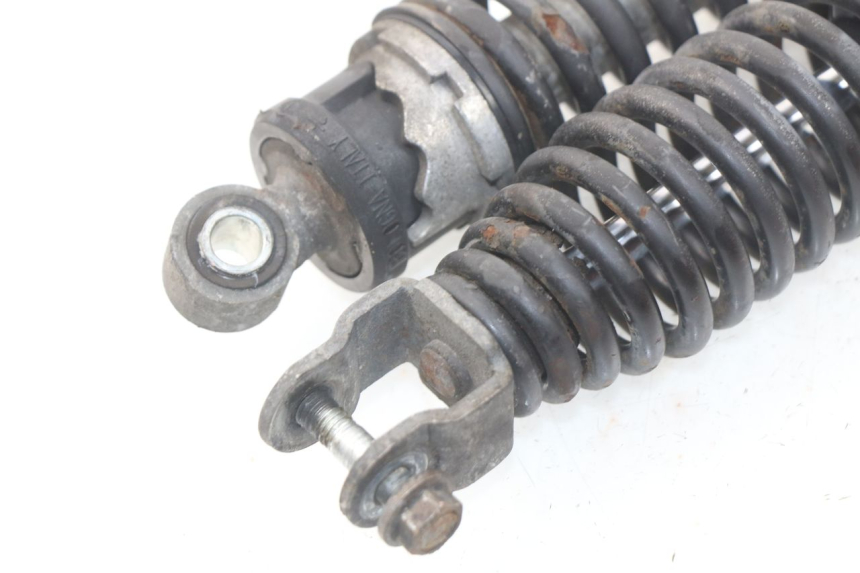 photo de PAIRE AMORTISSEUR ARRIERE YAMAHA YP MAJESTY 125 (1998 - 2001) - Zoom état d’usage