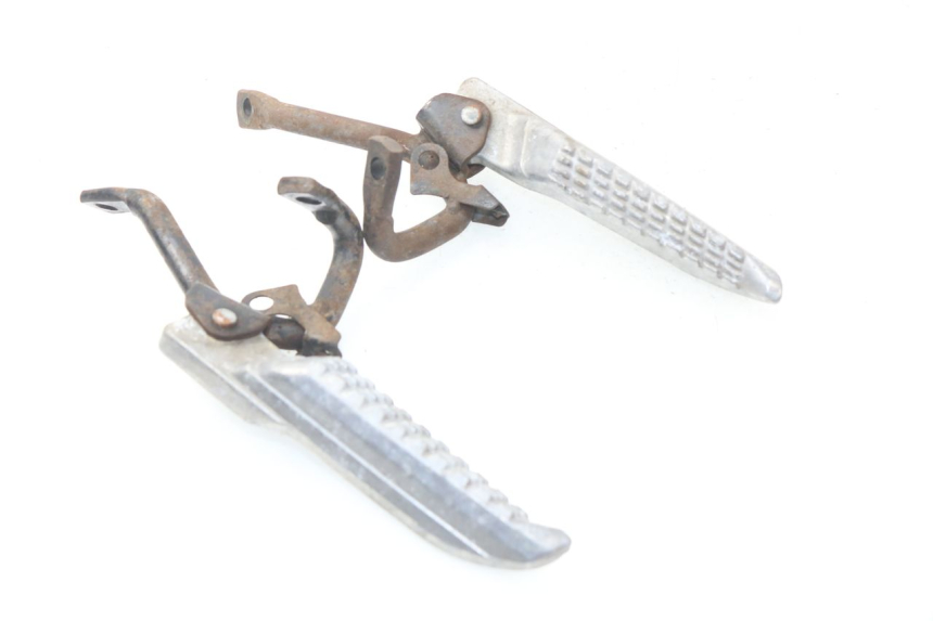 photo de PAIRE CALE PIED ARRIERE JONWAY AZTRAL 125 (2008 - 2017) - Vue principale