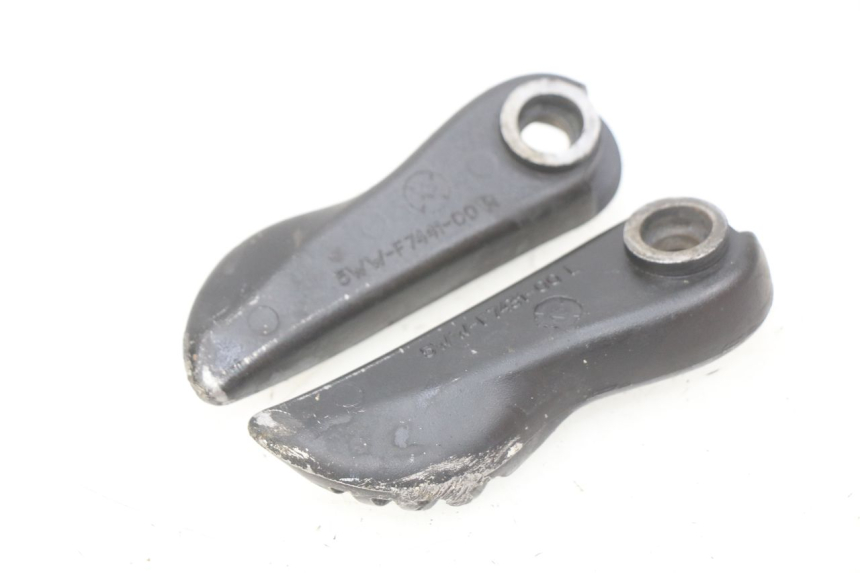 photo de PAIRE CALE PIED ARRIERE MBK BOOSTER SPIRIT 50 (2004 - 2017) - Zoom état d’usage