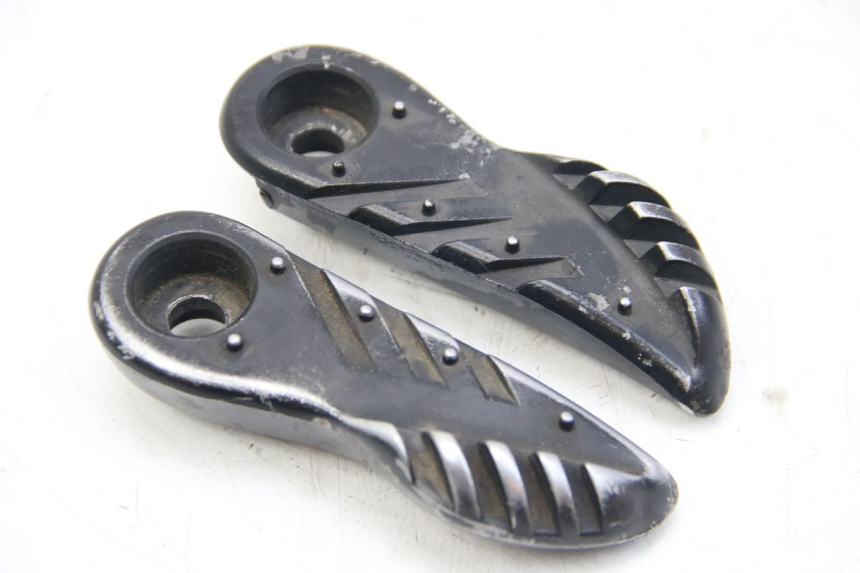 photo de PAIRE CALE PIED ARRIERE MBK BOOSTER SPIRIT 50 (2004 - 2017) - Vue principale