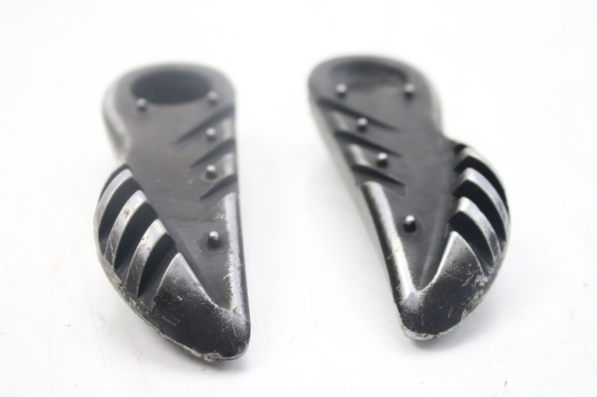 photo de PAIRE CALE PIED ARRIERE YAMAHA BW'S EASY 50 (2013 - 2016) - Vue d’ensemble