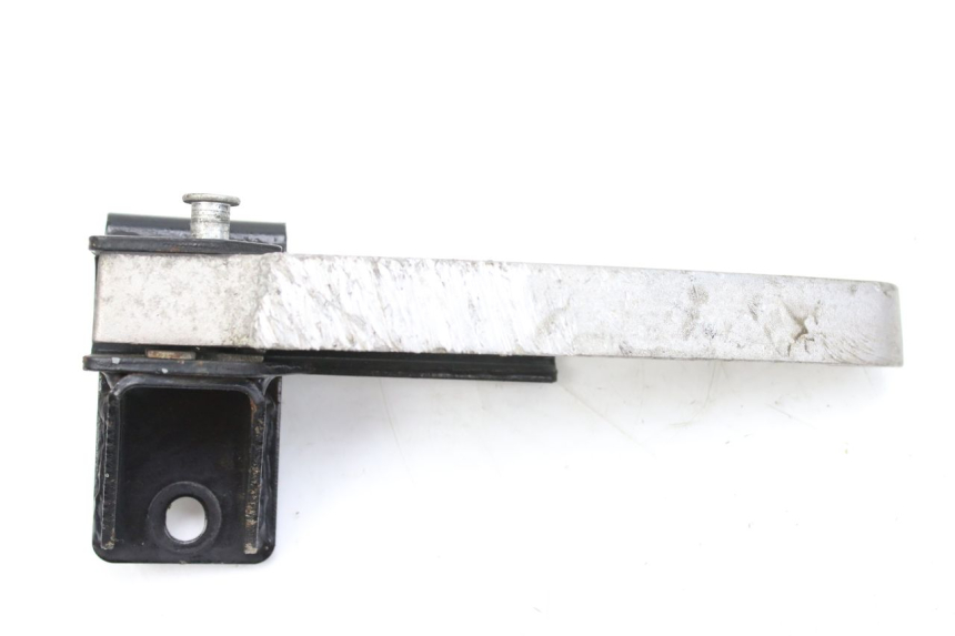 photo de PAIRE CALE PIED ARRIERE PEUGEOT CITYSTAR 125 (2011 - 2017) - Zoom état d’usage